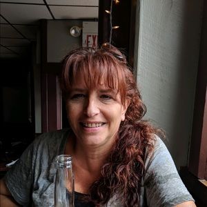 Meet your Posher, Suzanne